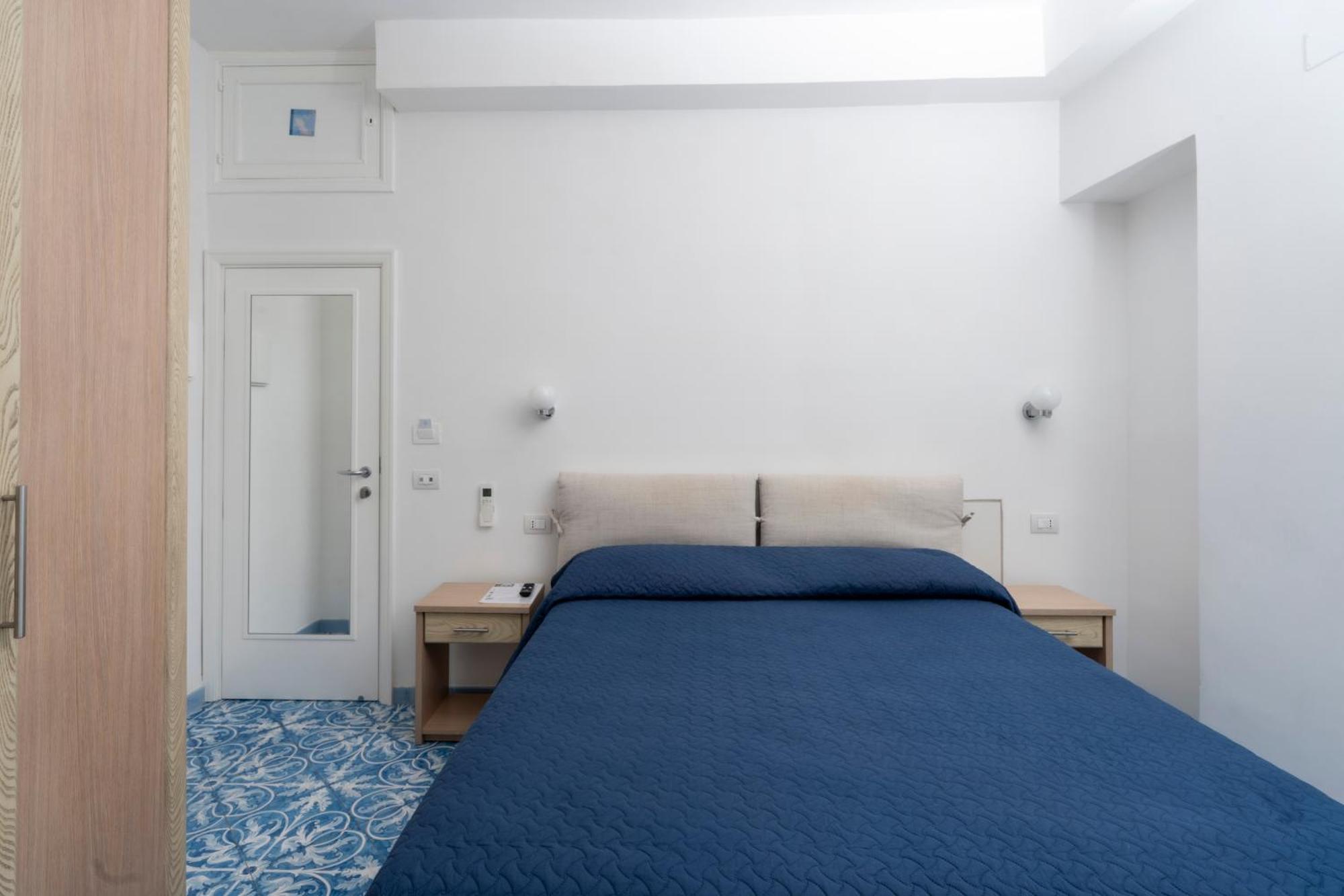 Guest House La Piazzetta Capri Extérieur photo